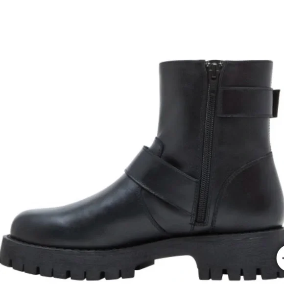 Steve Madden Black Leather Combat Boots-NIB - Picture 3 of 5